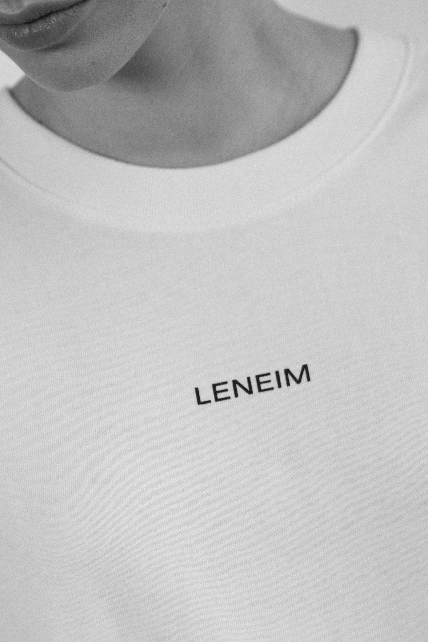 ICONIC LOGO T-SHIRT WHITE