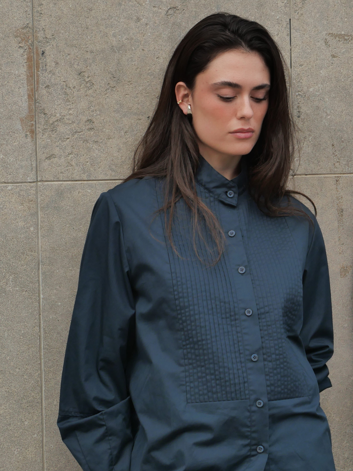 STAND-UP COLLAR POPLIN SHIRT